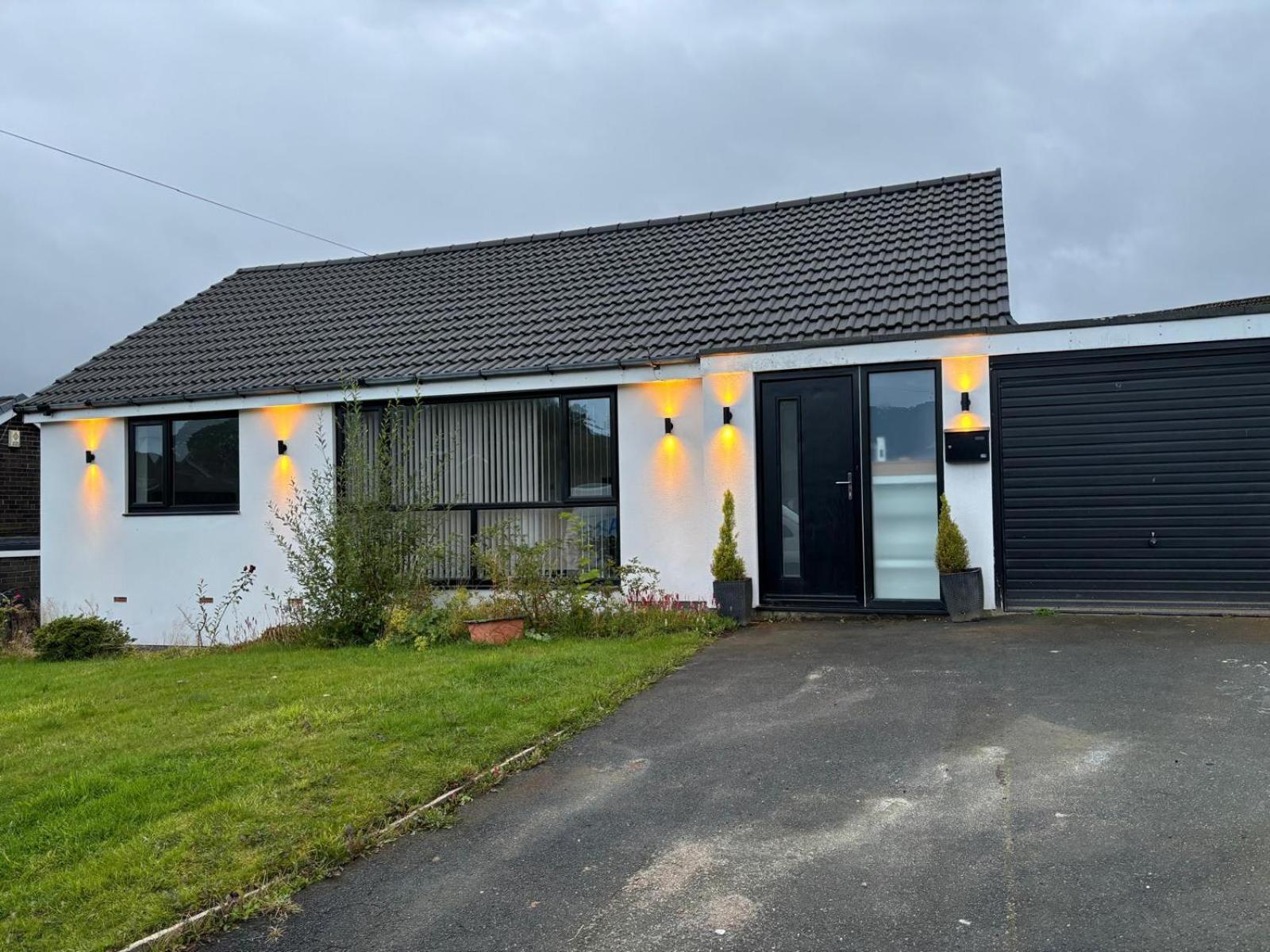 Newly Refurbished Tor View Executive Dormer Bungalow Rossendale Haslingden Exterior photo